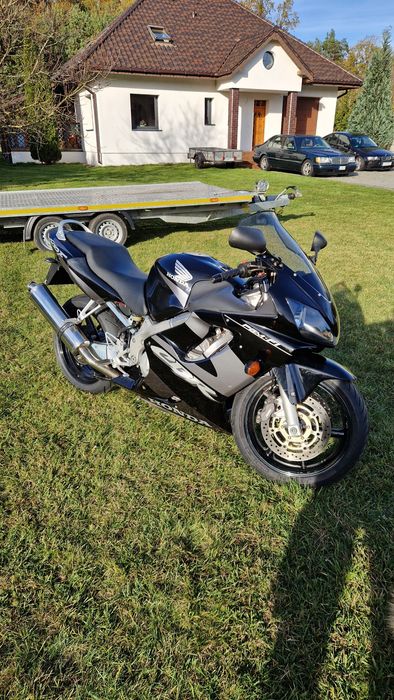 Honda CBR f4i na wtrysku