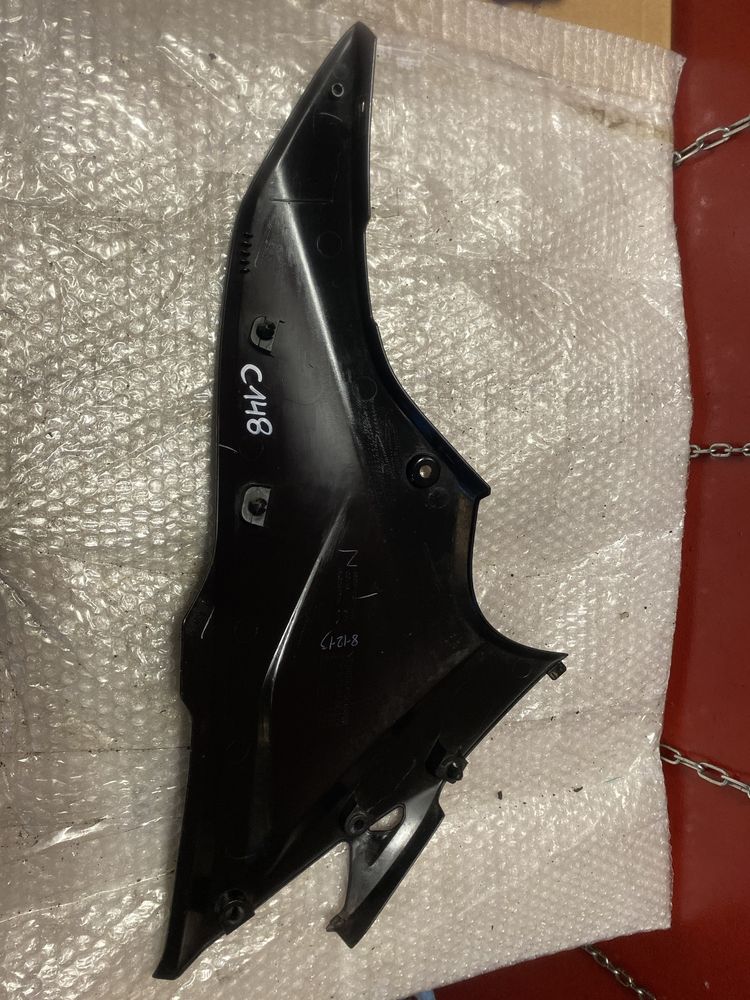 Honda CBR 500 R osłona owiewka wypełnienie C148