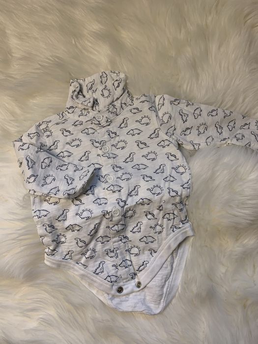 Безкоштовно віддам речі для немовля