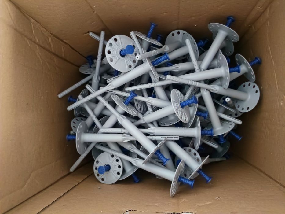 Kołki do styropianu i wełny RawlPlug R-TFIX-8M 175 mm - 136szt.