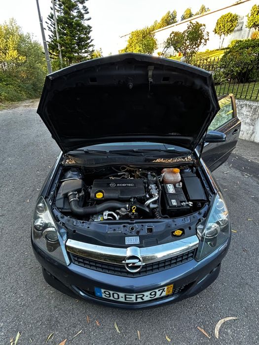 Opel Astra H GTC 1.7 CDTI 125cv – 2007