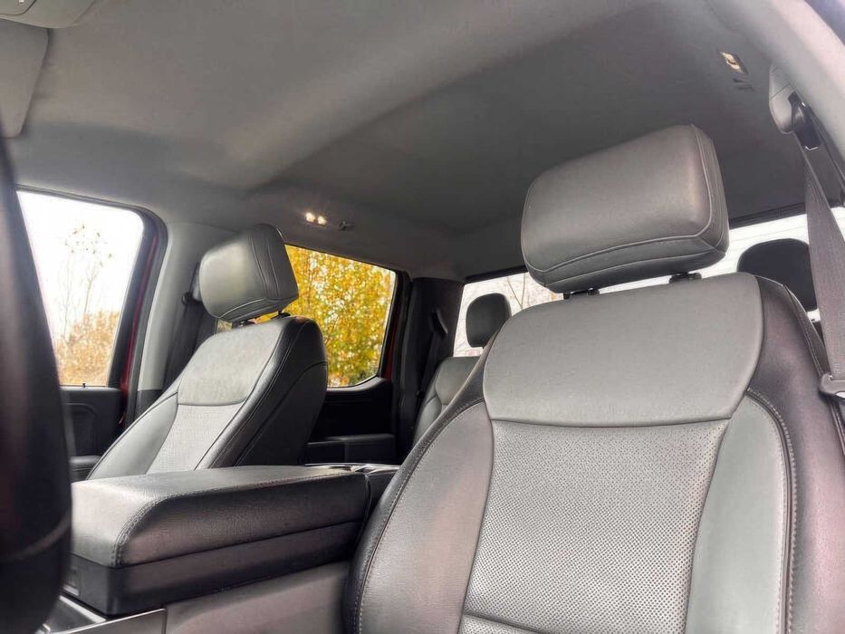 Ford F-150 Lariat      2021