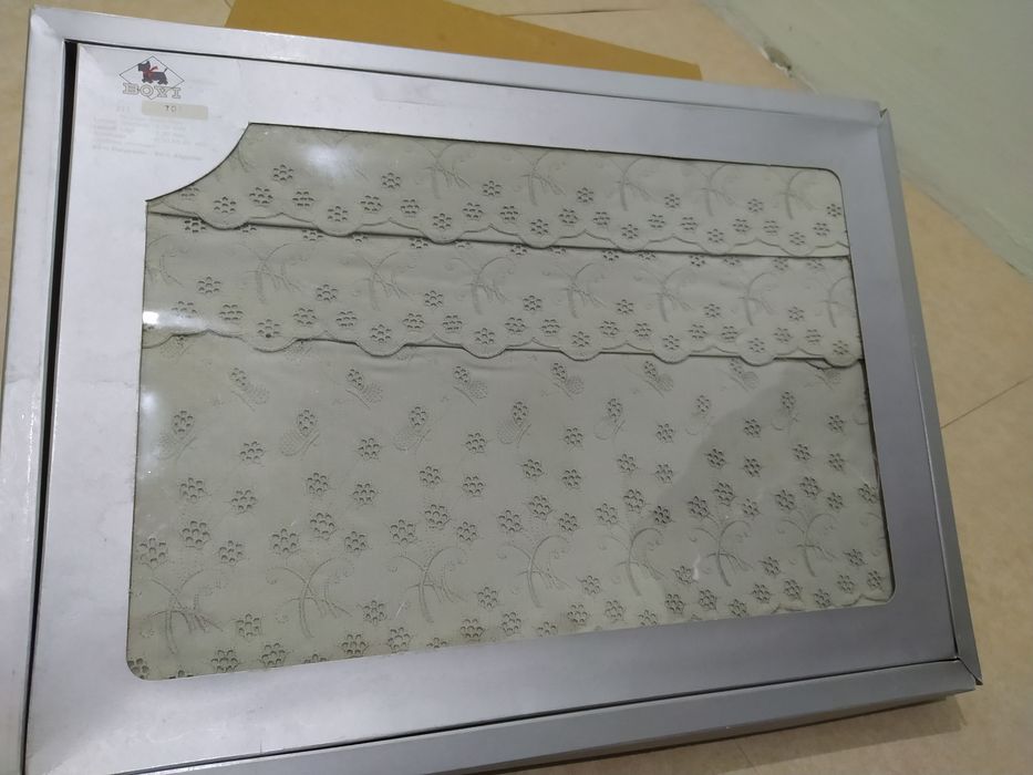 Jogo de lençol bordado