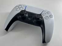 Pad do PS5 biały