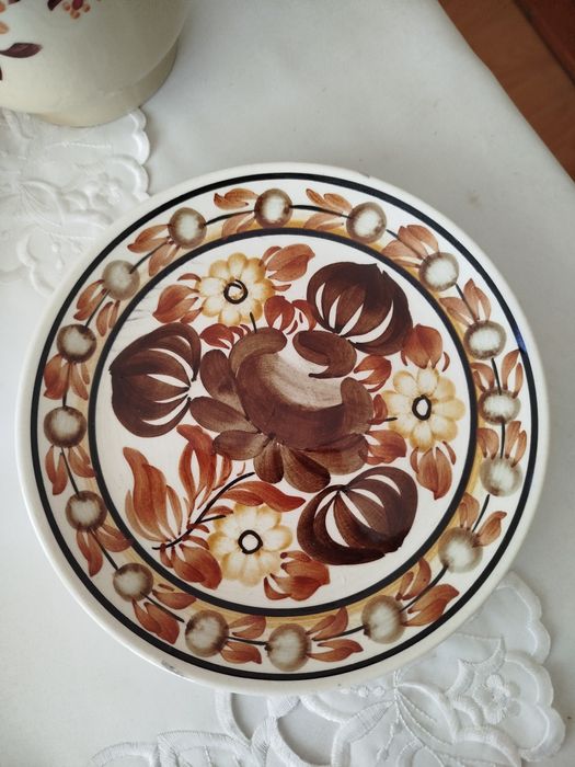 Talerze dekoracyjne ręcznie malowanee