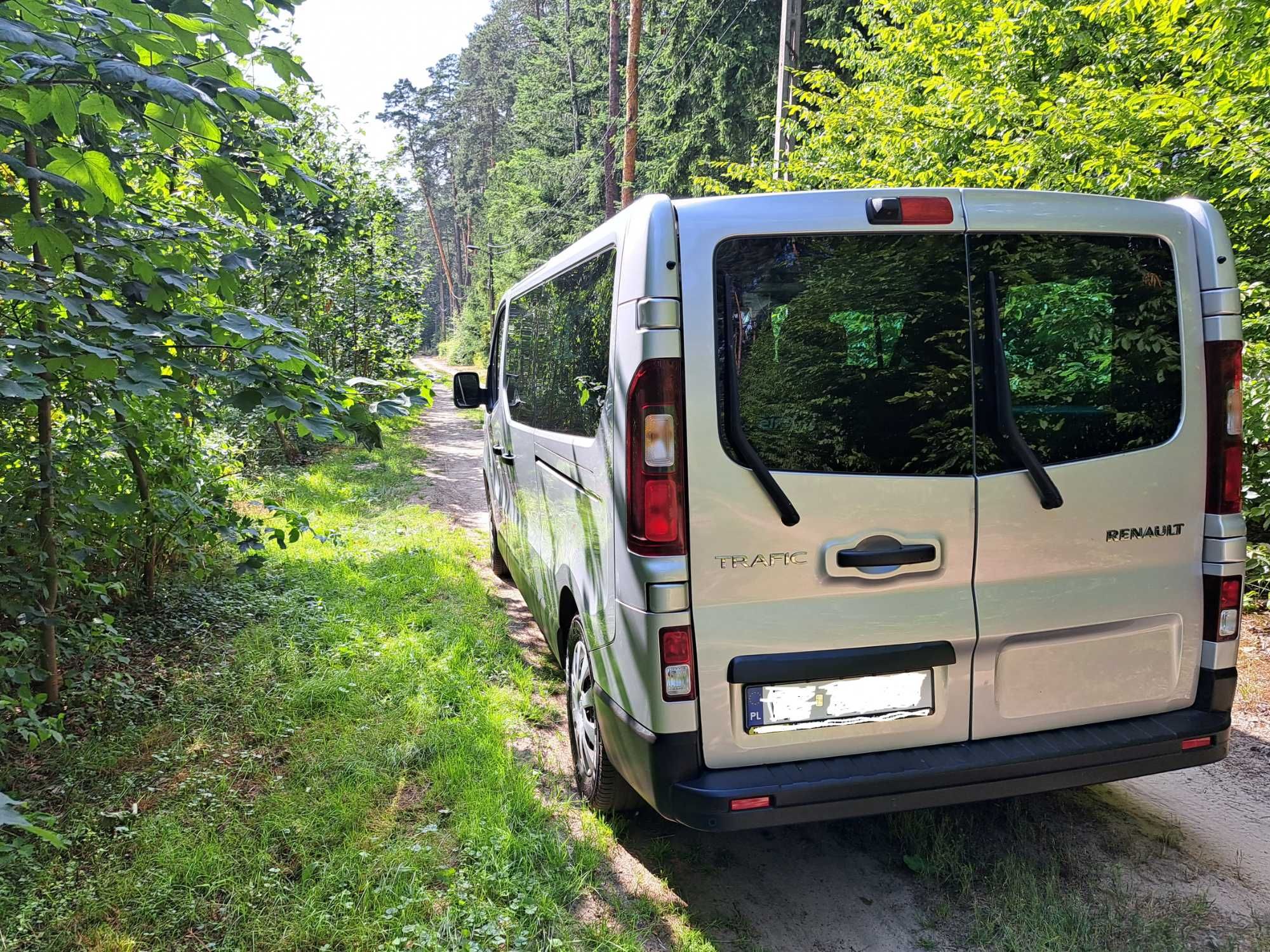 Wynajem bus 9 - osobowy wypożyczalnia aut 24/h WOLNE TERMINY