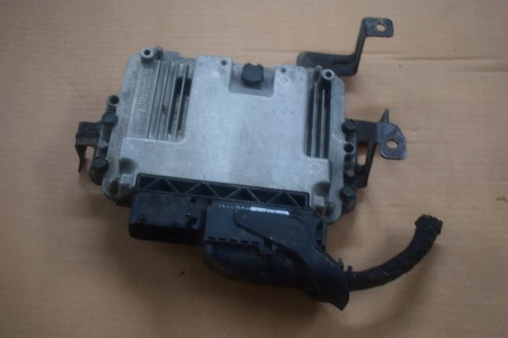 komputer SILNIKA KIA OPIRUS LIFT 08R. 3.8 V6./95440-3B370