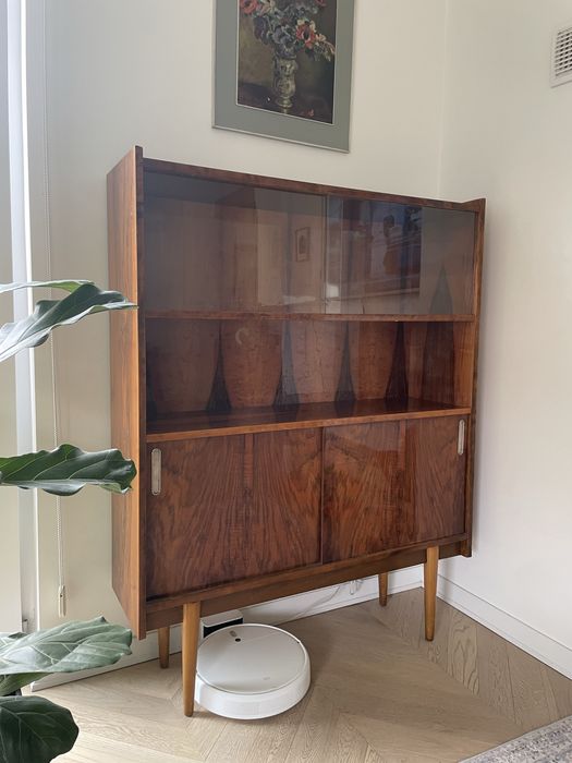 Biblioteczka i barek PRL