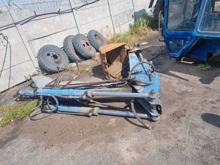 Продам екскаваторну стрілу задню