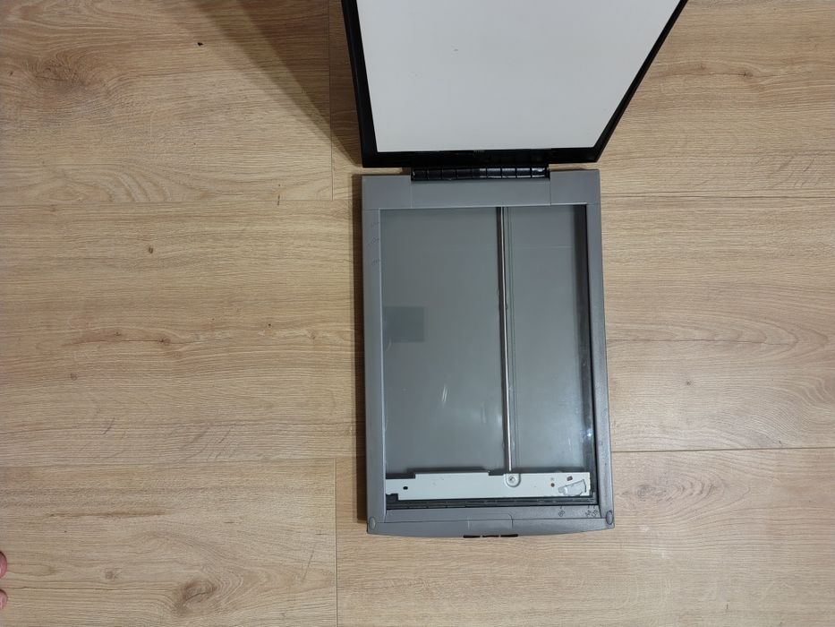 CanoScan LiDE 25