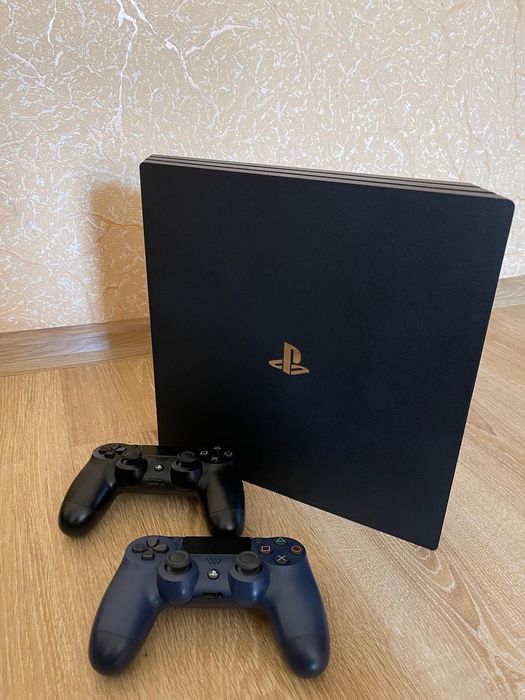 Sony PS4 pro 1т.