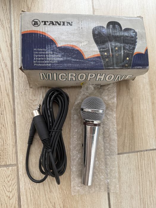 динамічний мікрофон марки Tanin