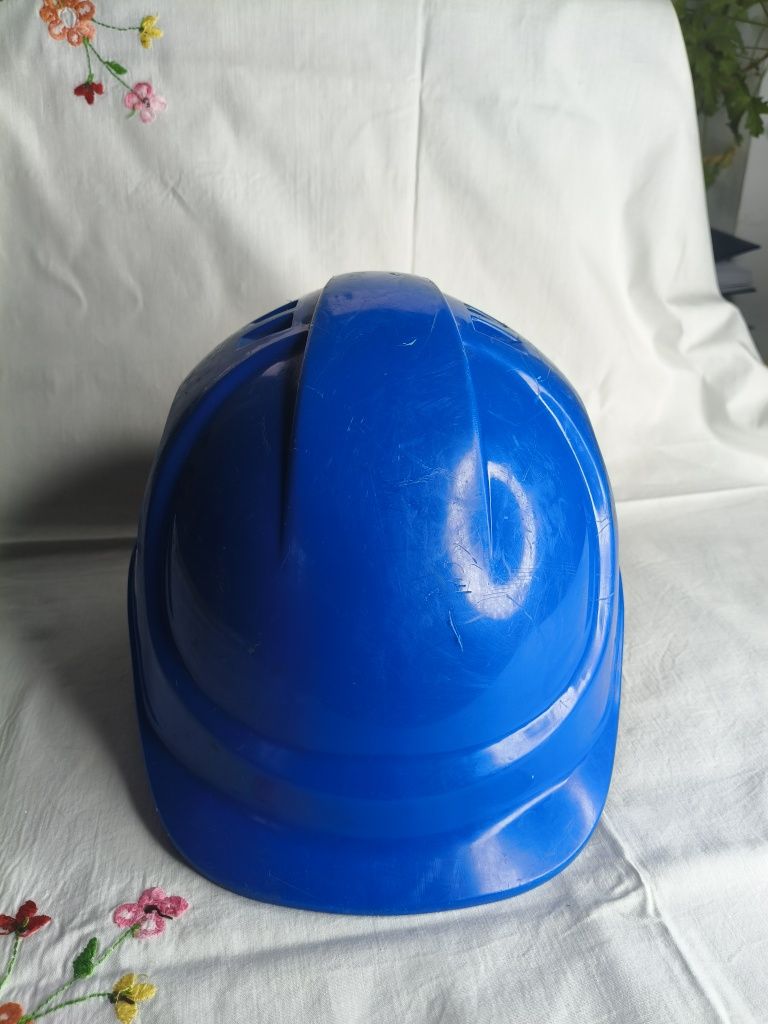 Kask ochronny model Thor
