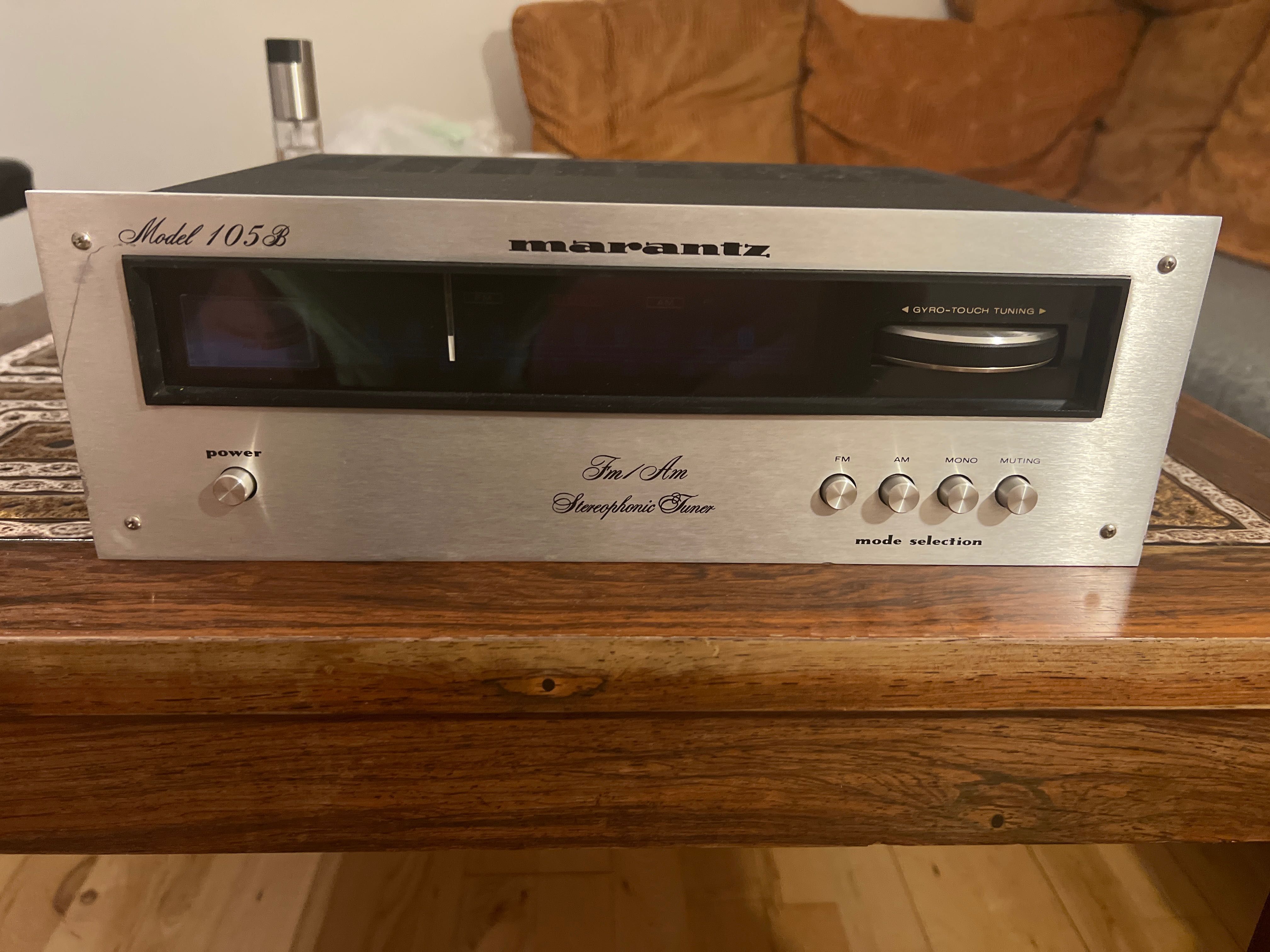 Tuner MARANTZ 105B