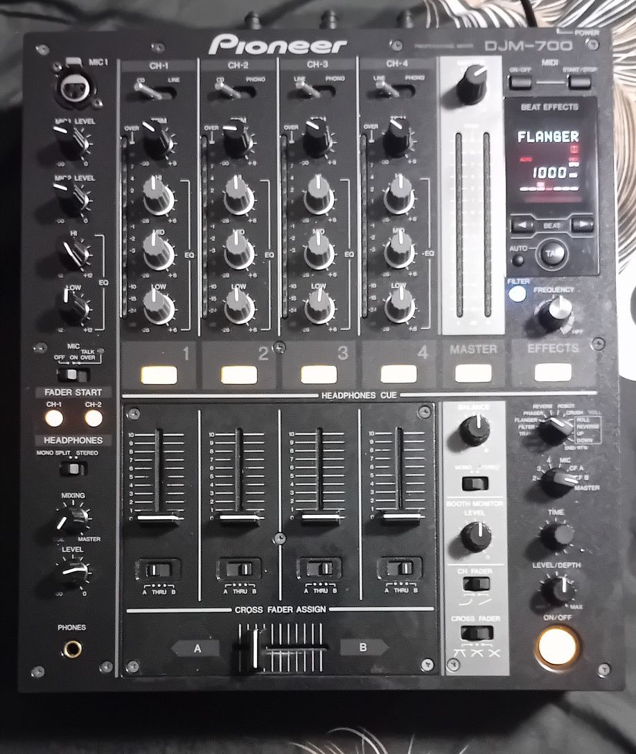Pioneer Cdj 850 2x -Pioneer Djm 700