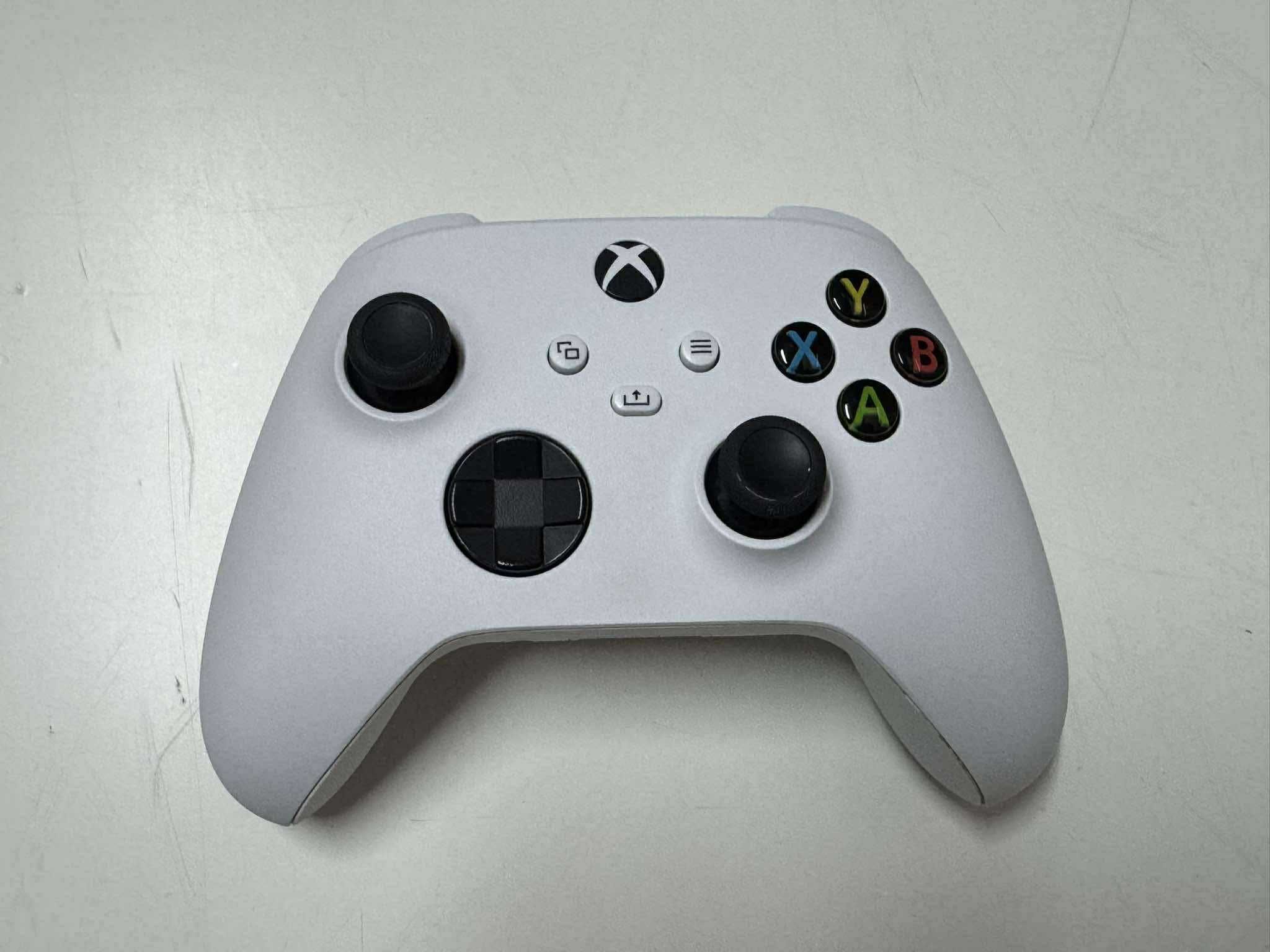 Konsola MS Xbox Series S wersja 1TB (jak nowa !) z akumulatorem pada