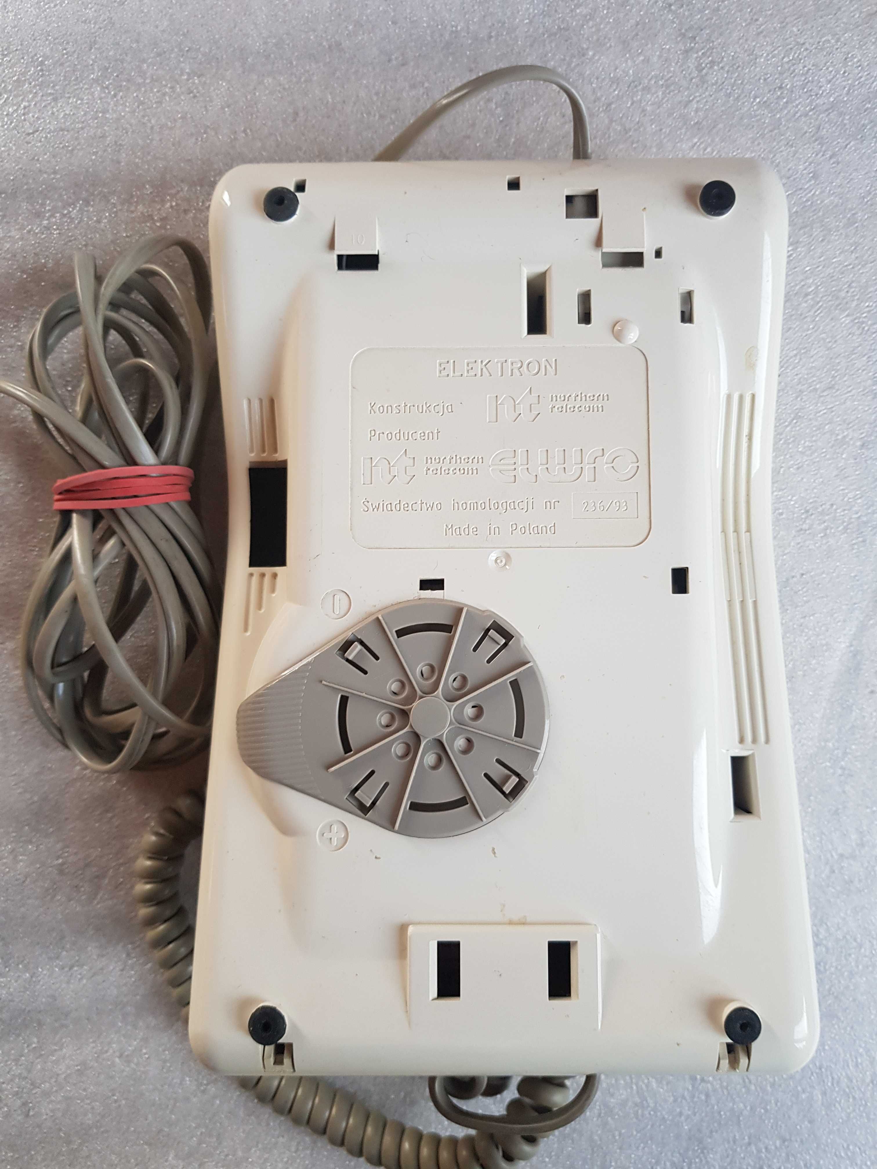 Telefon stacjonarny