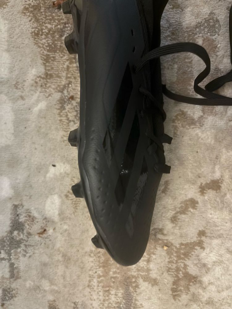 Chuteiras pretas adidas crasyfast 38