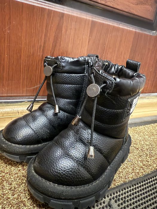 Зимове взуття для хлопчика