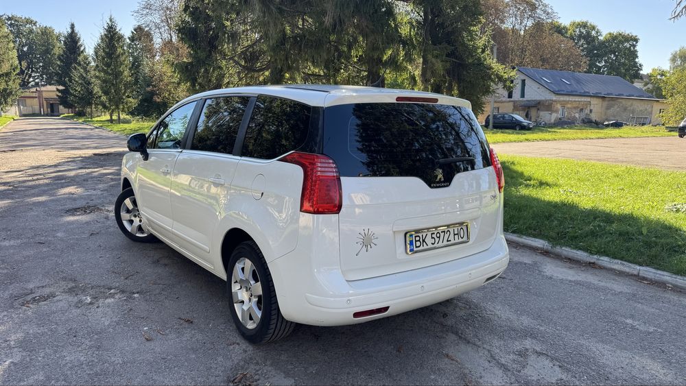 Продам Автомобіль Peugeot 5008