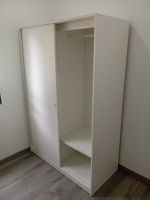 Roupeiro IKEA para levantar na sexta-feira dia 10