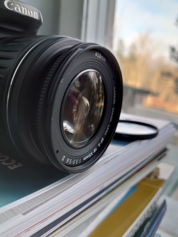 Дзеркальна камера Canon 450D з об'єктивом 18-55, сумкою і т.д.