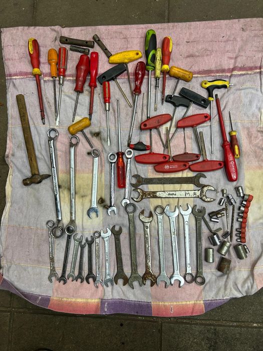 Zestaw narzedzi warsztatowych