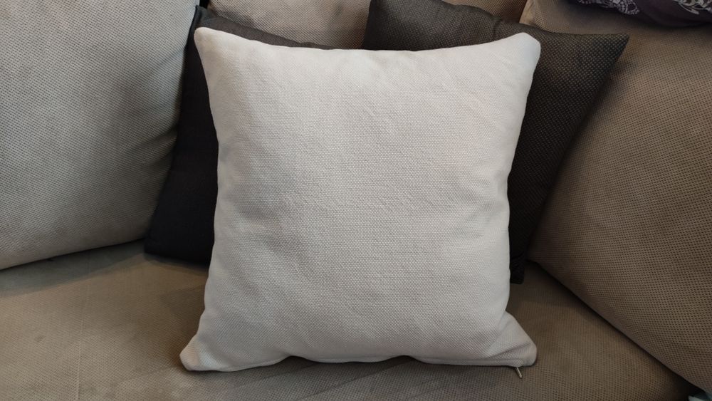 IKEA SANDTRAV poduszka 45 x 45 cm, beżowa, kacze pierze