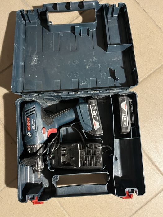 Акумуляторна дрель-шуруповерт Bosch Professional GSR 1800-LI
