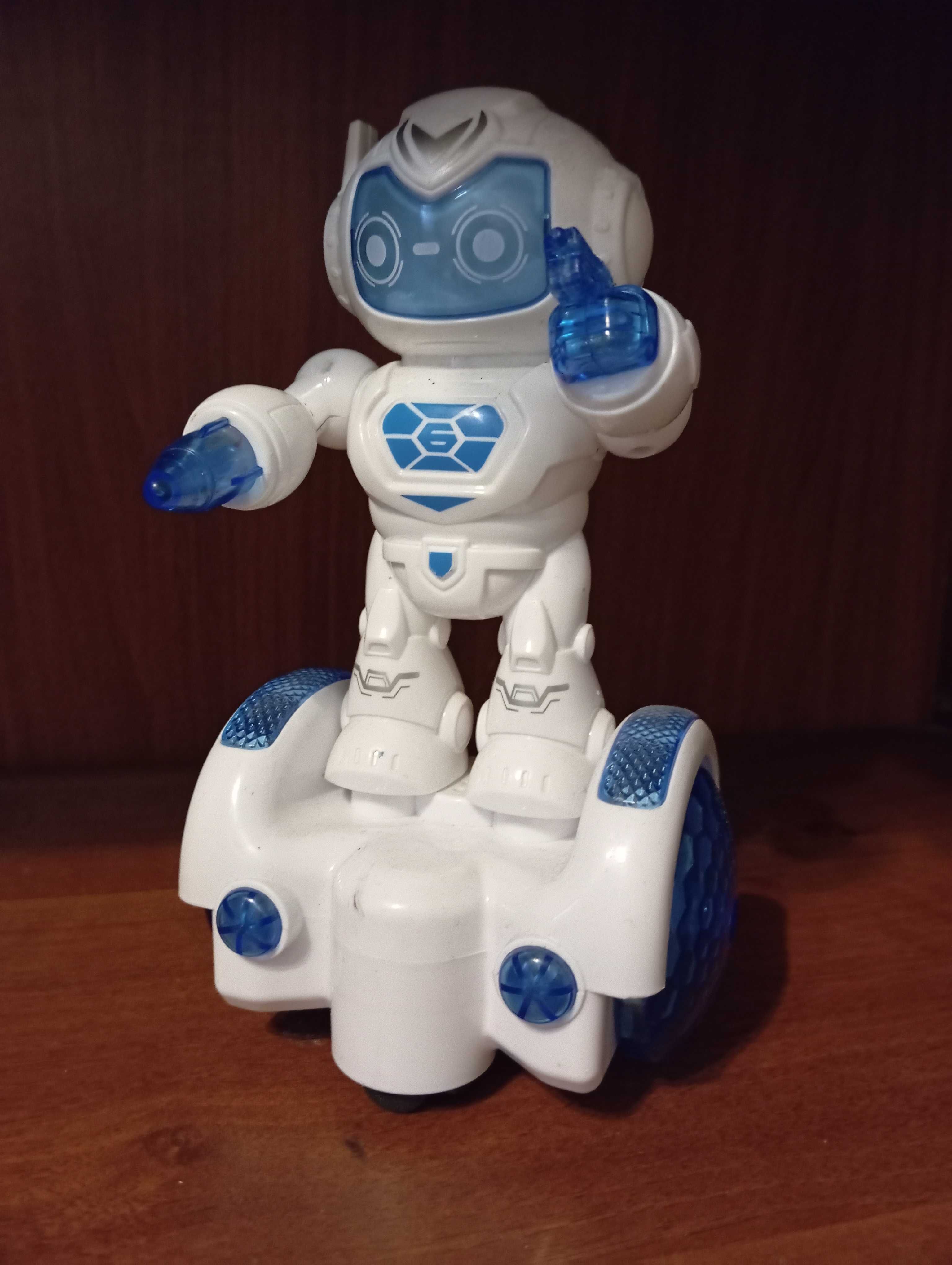 Робот - космонавт музичний