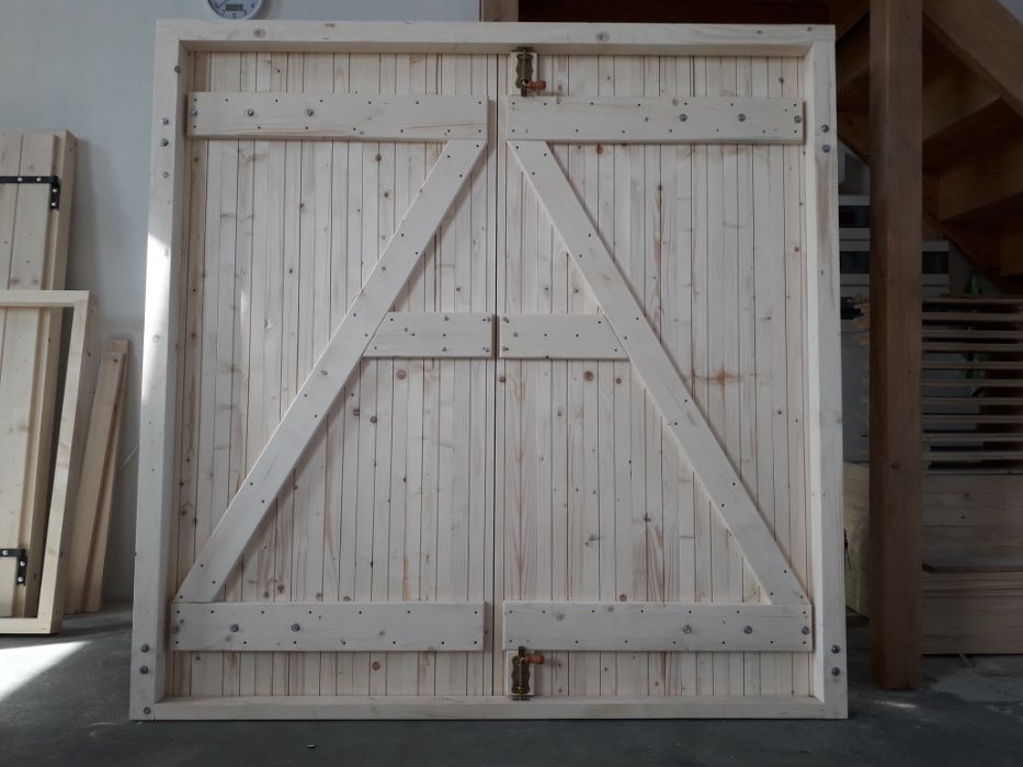 Brama Garażowa Drzwi Drewniane gospodarcze GARAŻOWE podwójne typu "Z"