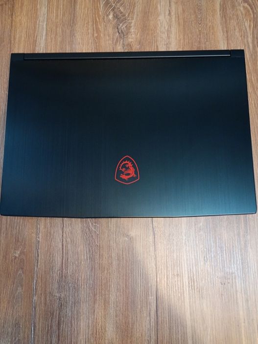 Laptop gamingowy do grania, bardzo wydajny, energooszczędny, nowy