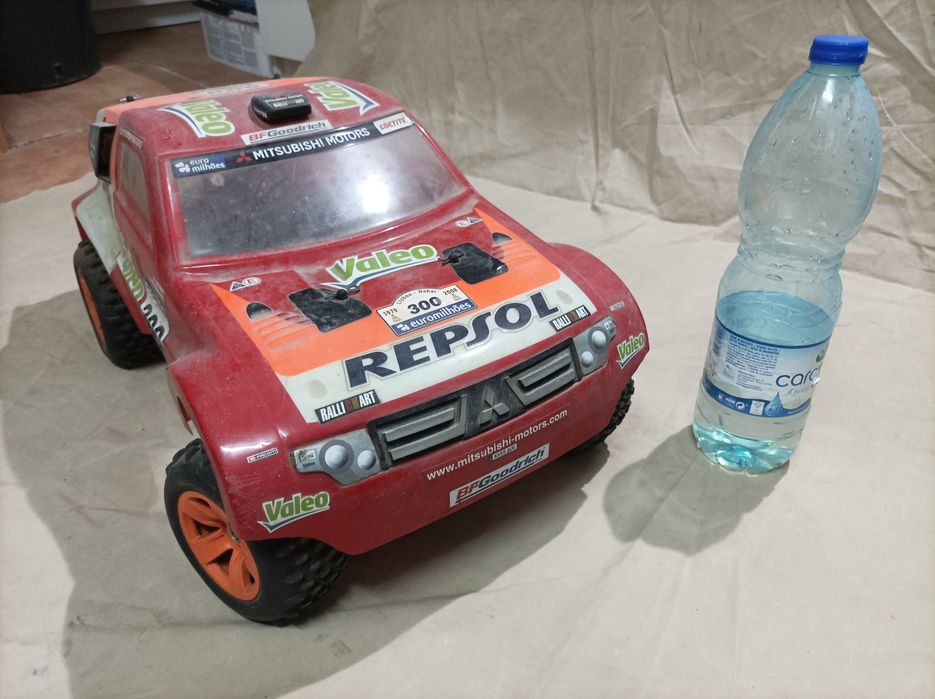RC Mitsubishi Pajero