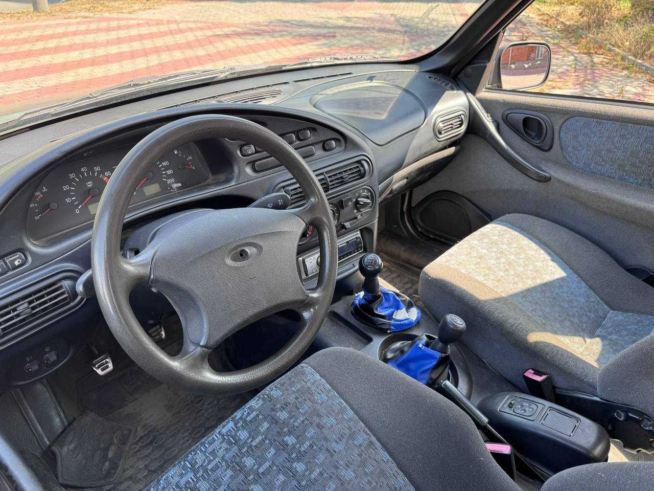 Chevrolet Niva 2005 1.7i 4wd Газ-4
