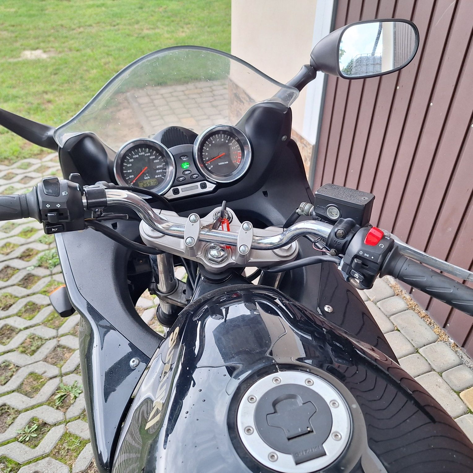 Suzuki Bandit 600 S