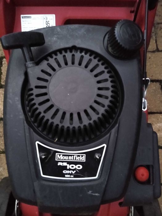 Kosiarka Mountfield spalinowa z napędem Uszkodzona