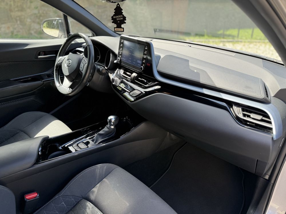 Toyota CHR Hybryda Jak Nowa Bogata Wersja Lift Po Serwisie Zamiana