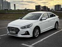 Авто в оренду под такси. Авто під таксі Hyundai Sonata