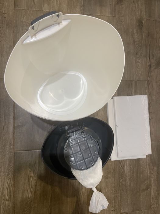 Кошик для підгузків, Tommee Tippee Simplee White+20 метрів набивання