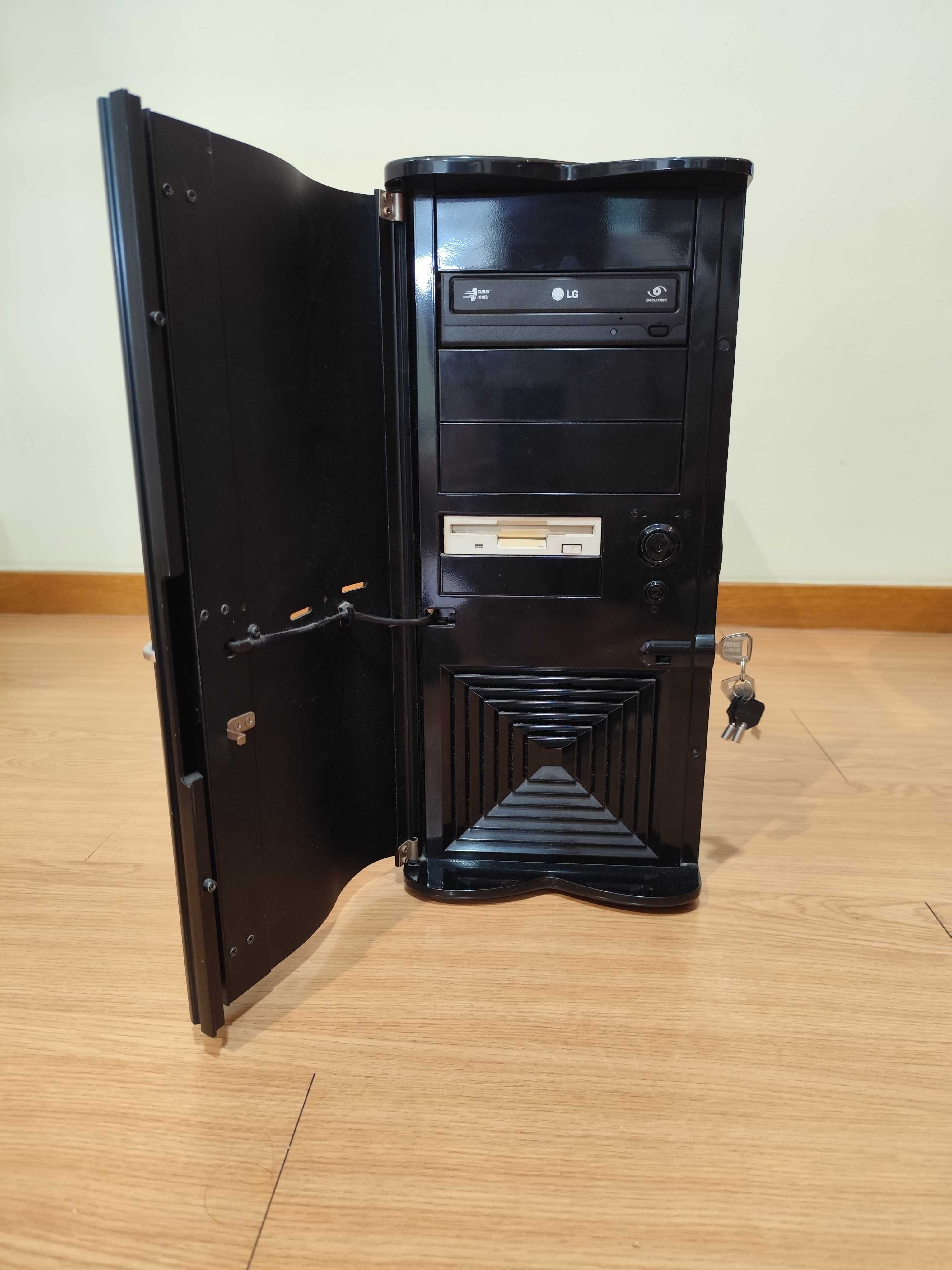 Desktop Intel QuadCore i5-2300 2.80GHz-8GB Ram+Teclado e Rato sem fios