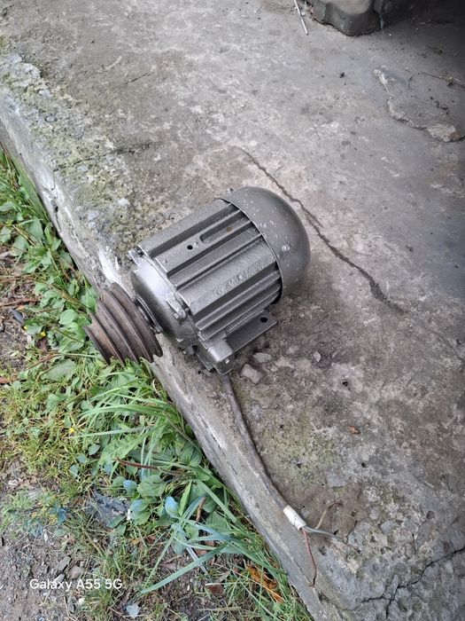 Електродвигун серії АО 1.5 кВт 3000 об/хв