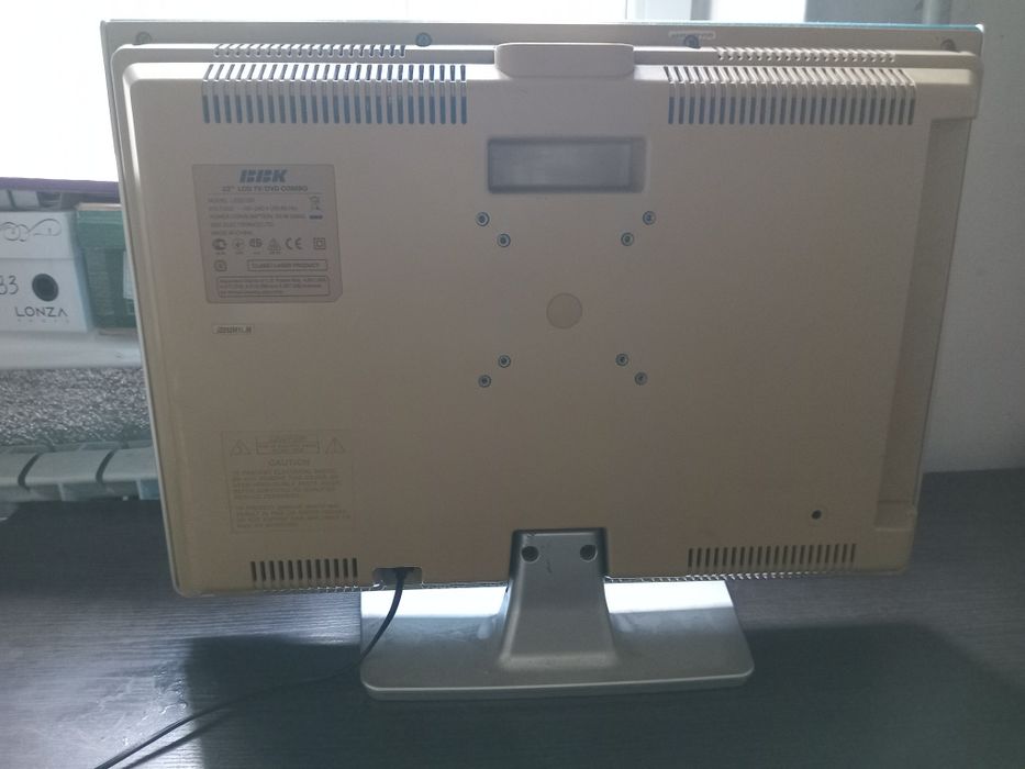 Продам телик BBK