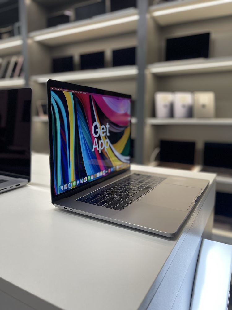Ноутбук MacBook Pro 15” 2018 i7 16 ОЗУ 512GB SSD стан  7.5/10 #67216