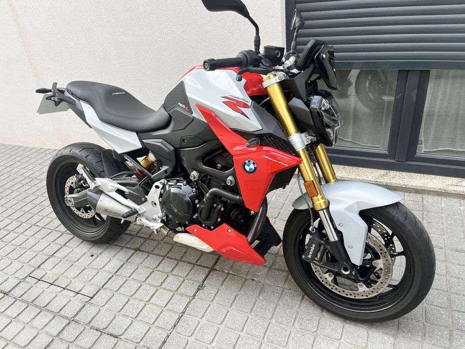 BMW F900R Impecavel