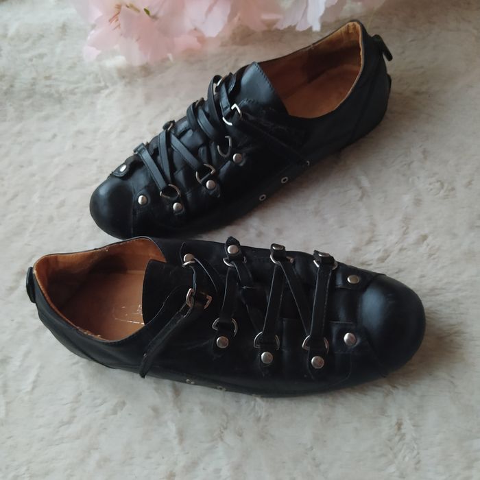 Czarne buty Julia Monti skóra naturalna 37 na rzep ćwieki wygodne okaz