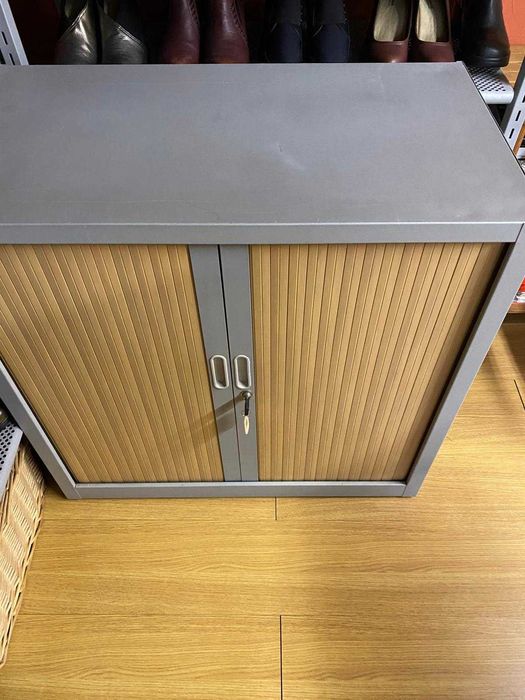 Armários de Escritório com Portas de Correr