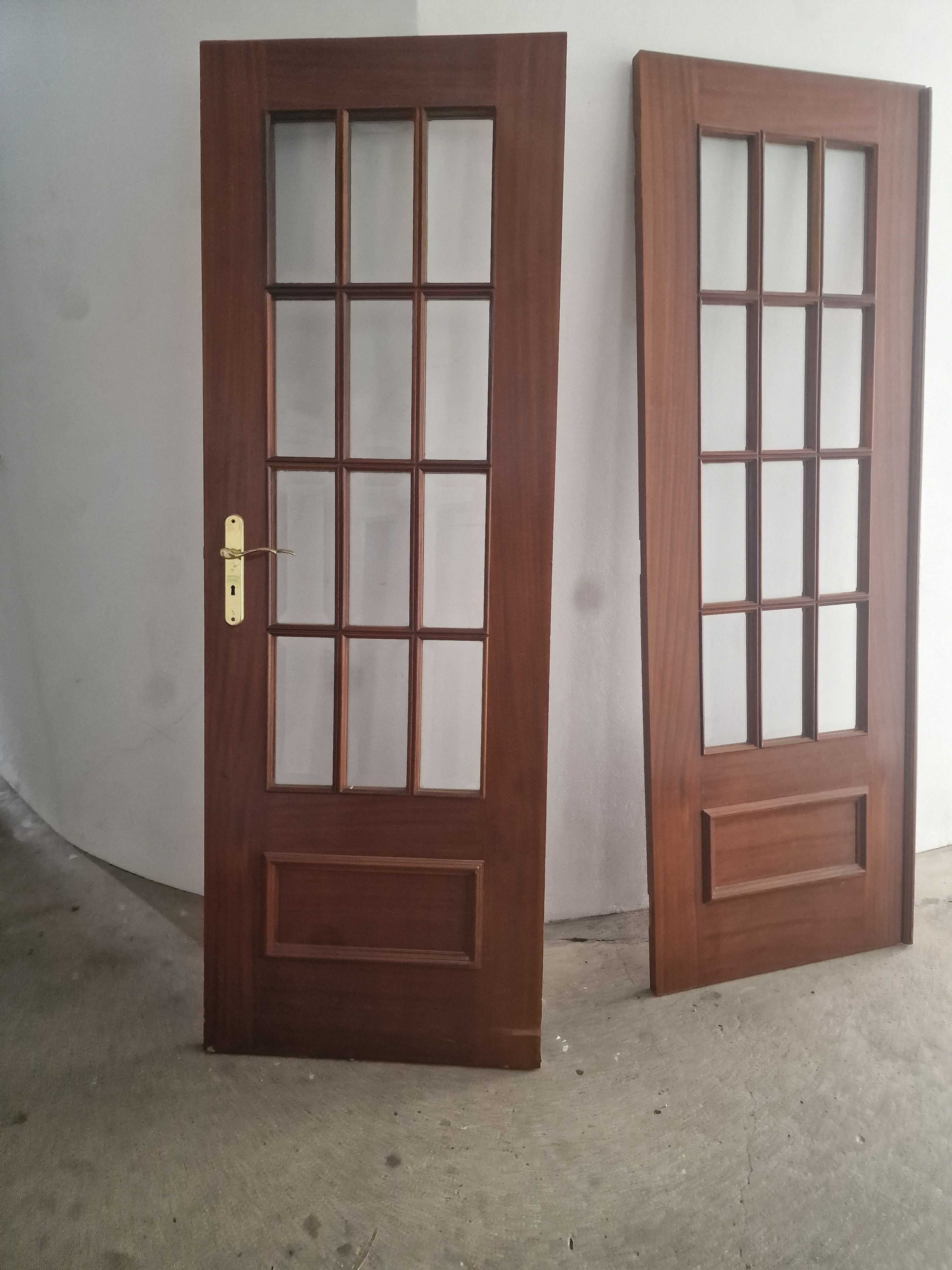 Conjunto de portas