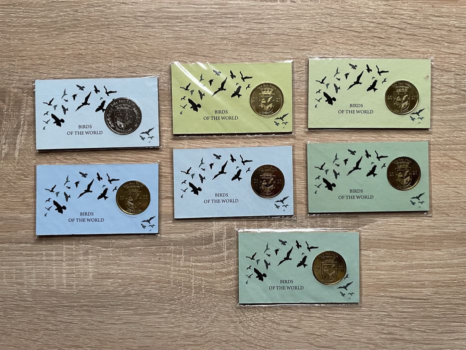 Колекційні монети світу та України