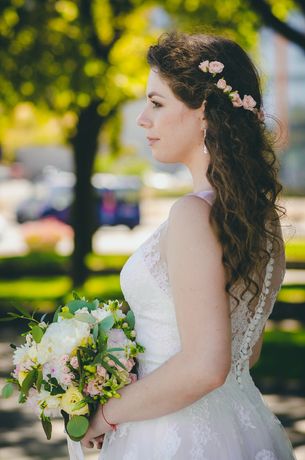 Продам ніжну весільну сукню в кольорі айворі (модель - Адель).