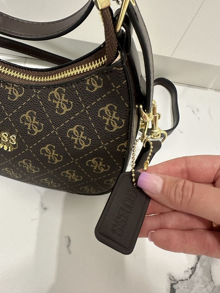 Torebka guess monogram na ramie